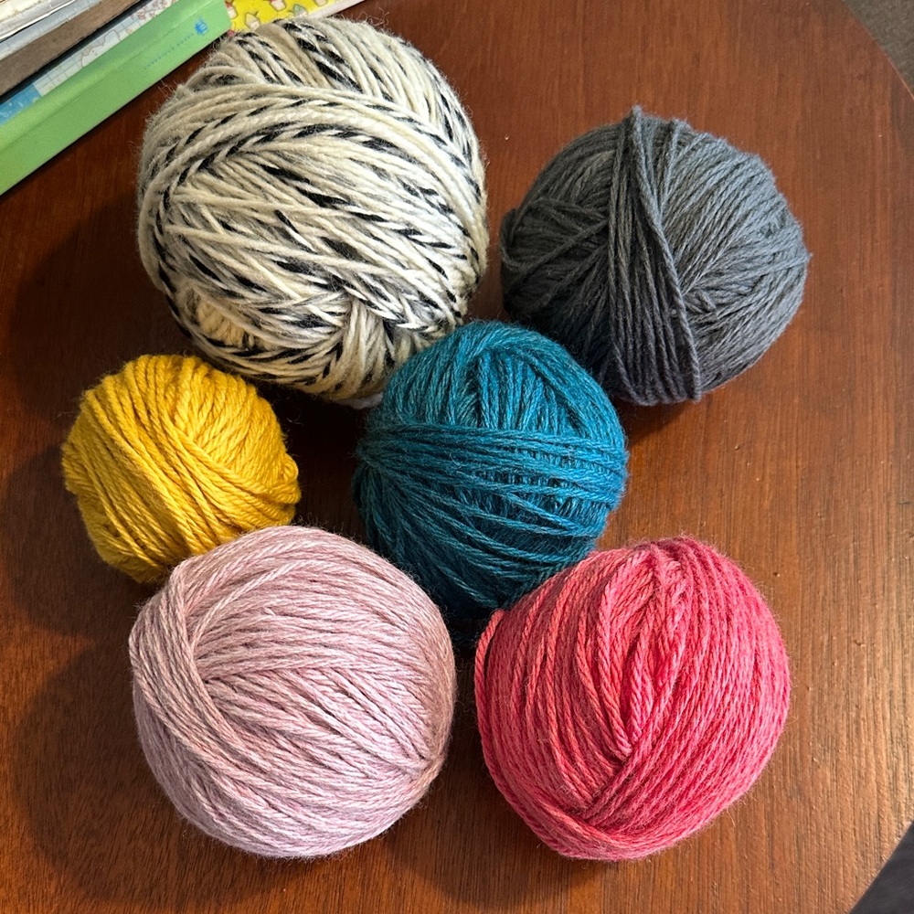 Multicolor Yarn Ball Set